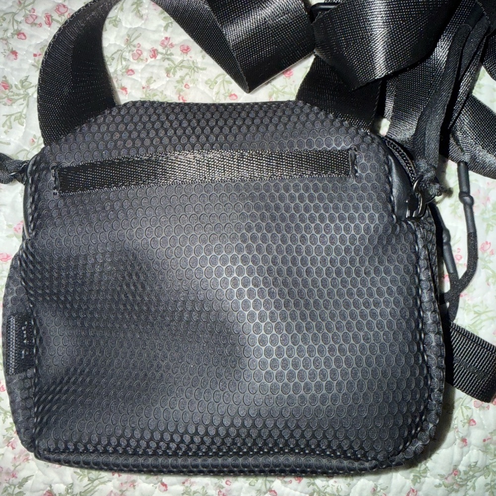 Daniella Lehavi Bonnie Mini Crossbody Black Vegan - Picture 2 of 2